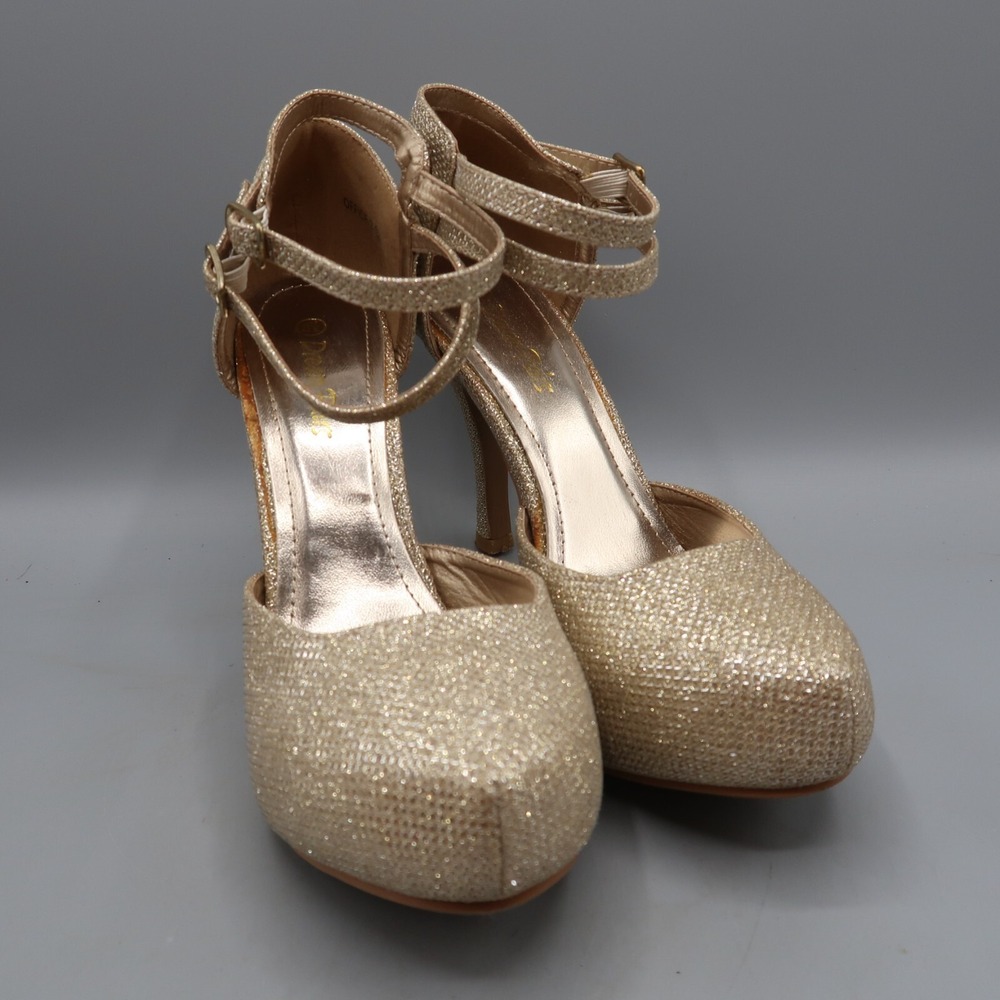 C Dreams Gold Glitter Heels Women's 8.5 Stiletto Pumps Close Toe